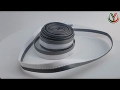 衣服に縫い付けられたカスタマイズされた反射パイピングテープをご紹介します