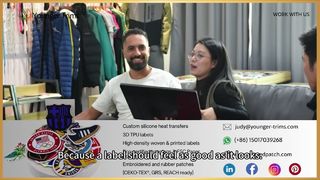 衣服用のカスタムシリコンロゴ