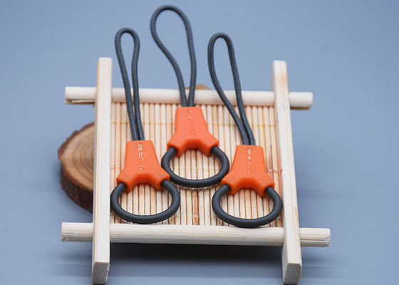 2色の注文のロゴのプラスチック ジッパーは衣服のためのポリエステルを引っ張る