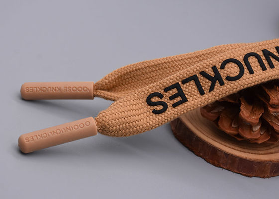 無光沢の黒いシリコーンのロゴと印刷される衣服140cmポリエステル平らなロープ